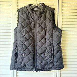 Fuinloth Quilted Vest in Black